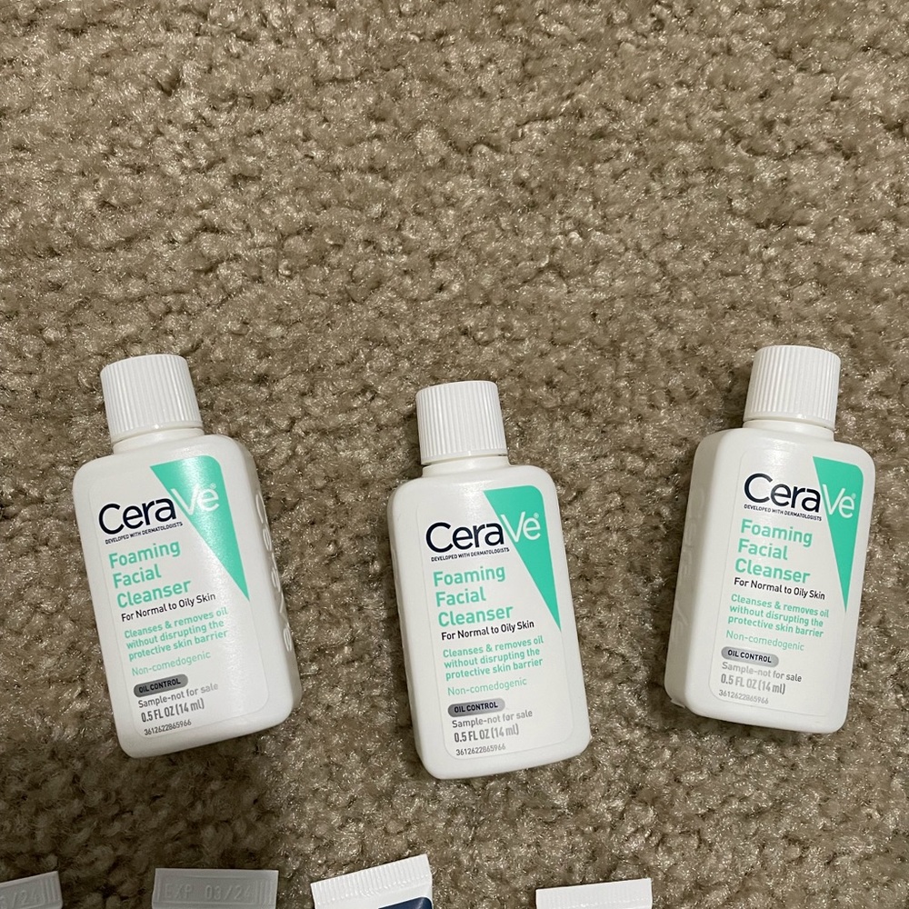 Normal to OIL Skin’s Bundle - Picture 4 of 5